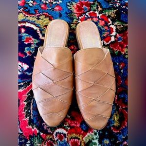 SEYCHELLES woven leather mule